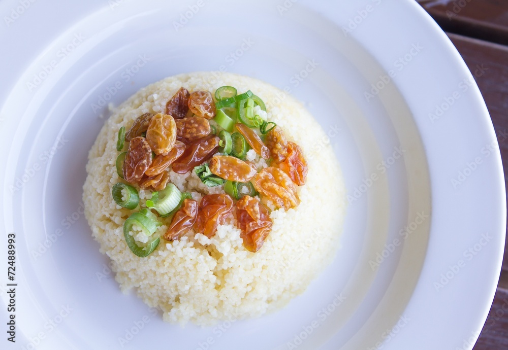 Rice pilaf topped with raisins Rice pilaf topped with raisins