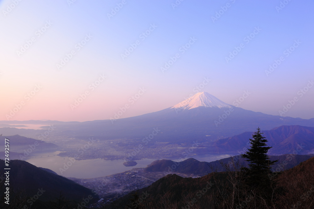 新道峠から富士山