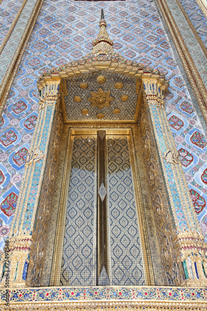 thai temple door