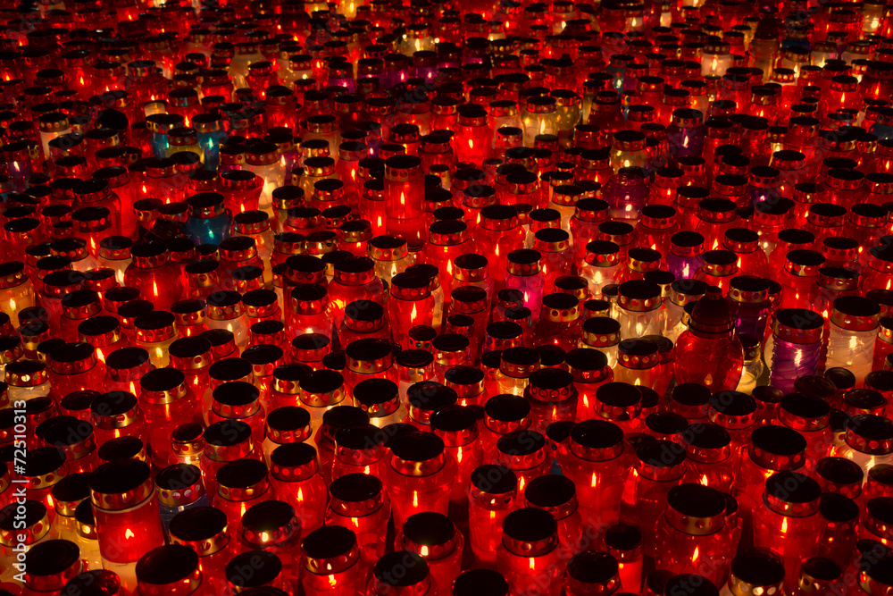 Obraz premium Many lighted candles