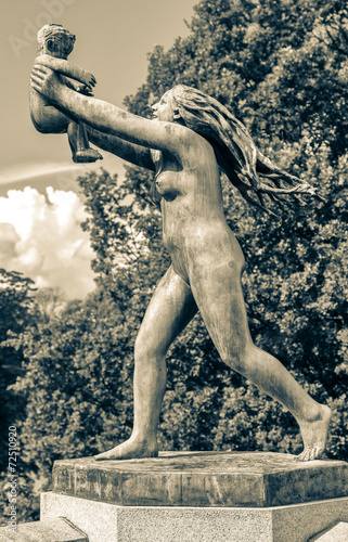 Canvas Print Statue at Vigeland park in Oslo, Norway