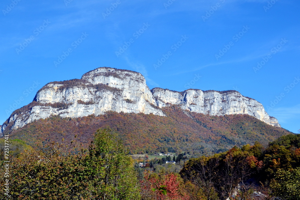 le mont peney en automne-savoie