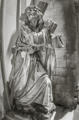 Jesus Christ Statue, carrying cross © alex_black