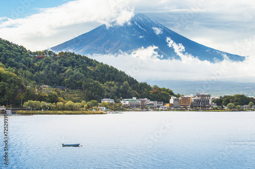 Photography Mt. Fuji in the clouds