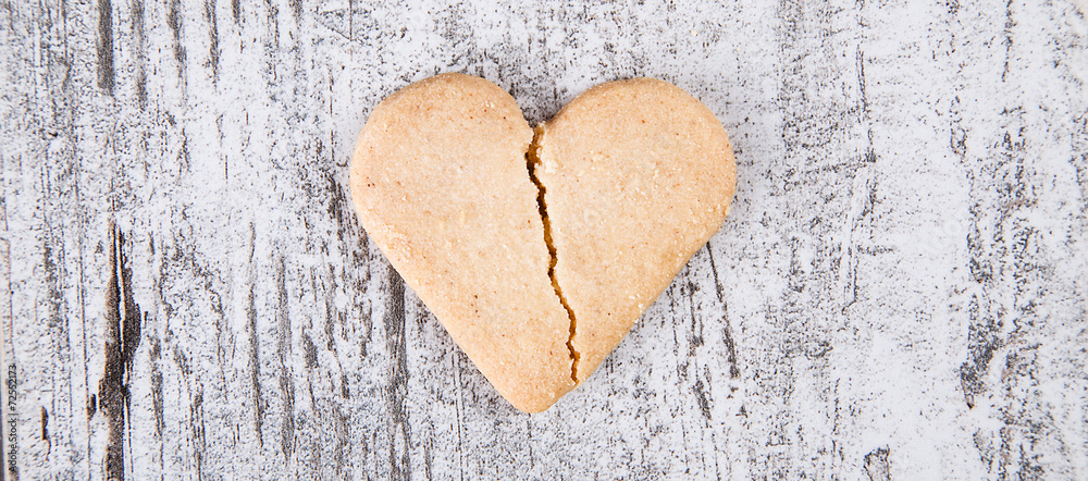 Obraz premium biscotti cuore spezzato
