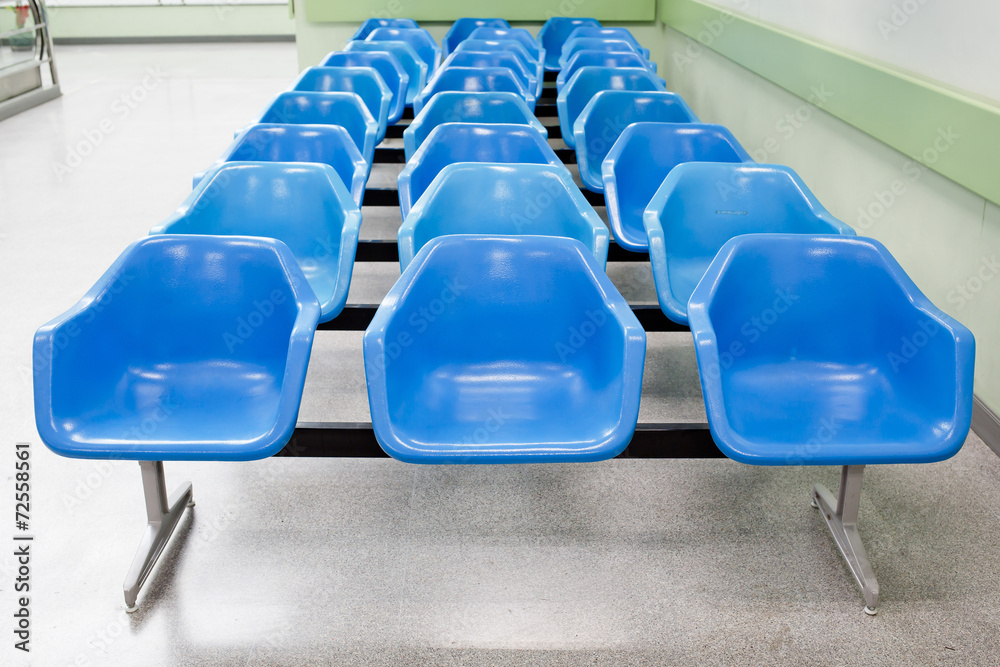 Fototapeta premium empty waiting seats in hospital
