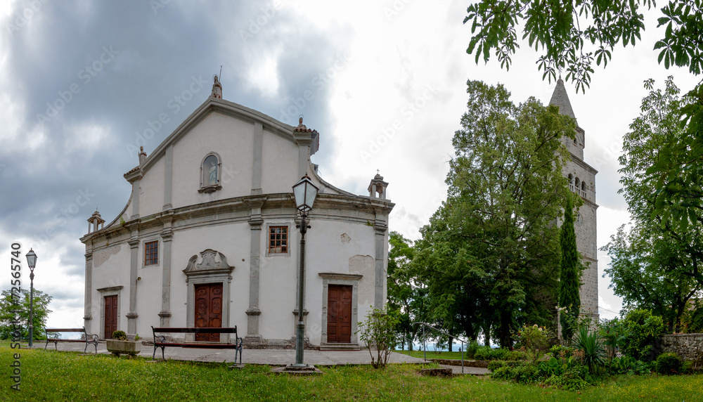 Church of Sv Vida Modesta i Kresencije panoramic view at Gracisc