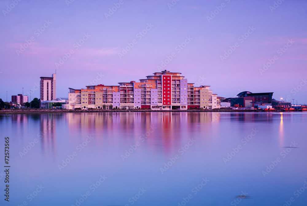 Fototapeta premium Poole skyline at sunset