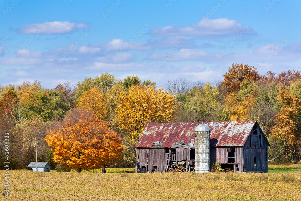 Old Barn in Autumn Old Barn in Autumn