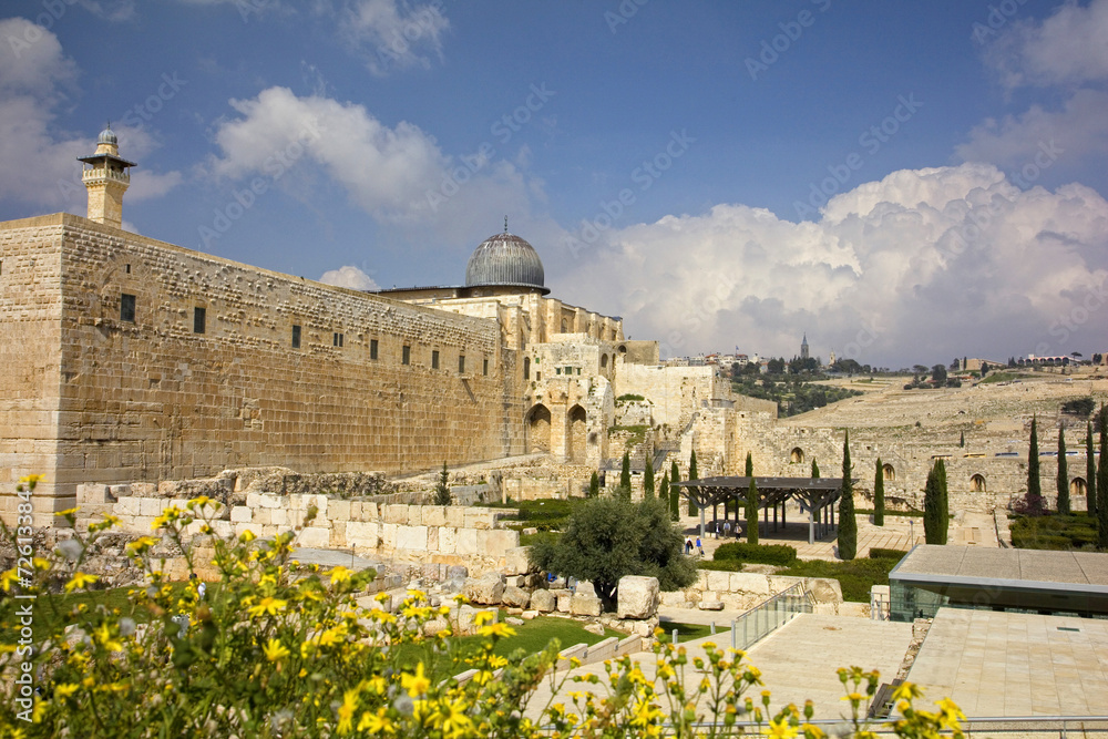 Fototapeta premium Temple Mount in the Old City of Jerusalem, Israel.