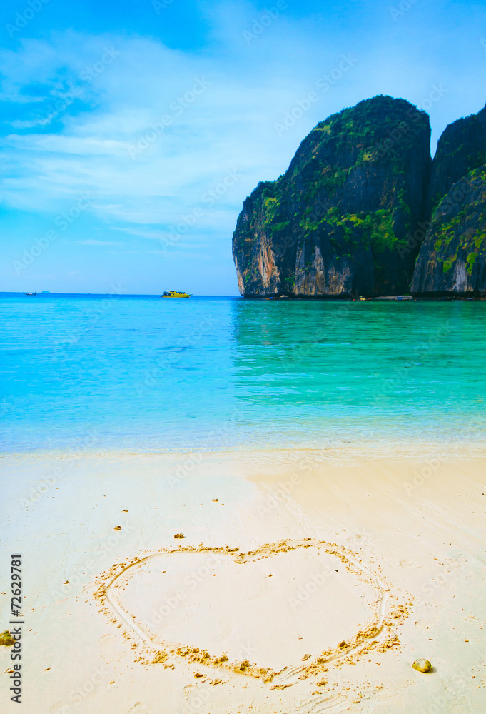 Fototapeta premium Love Vacation Natural Palace