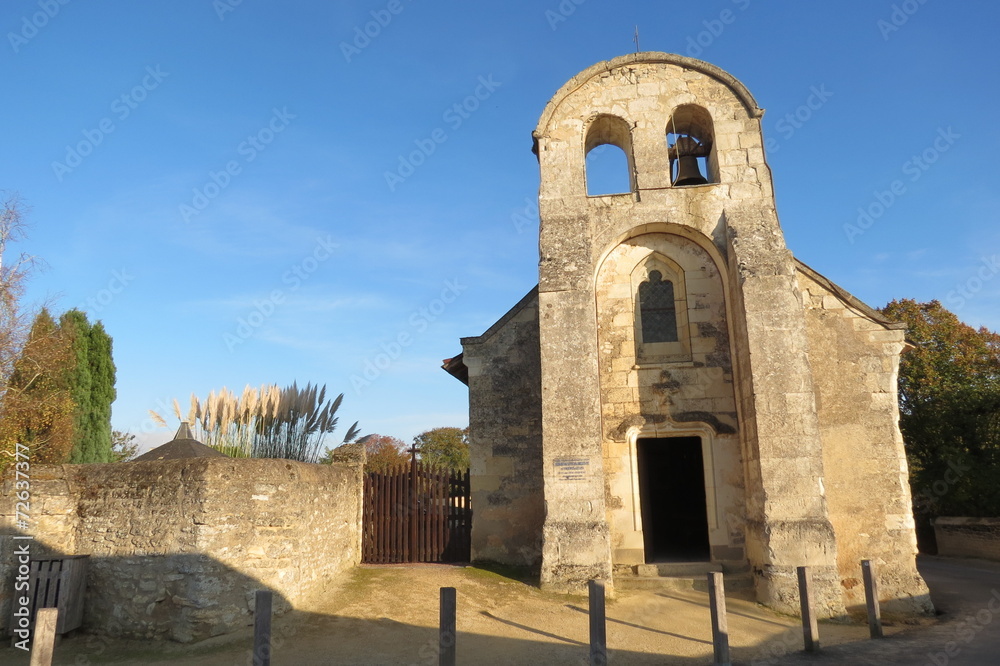 Maine-et-Loire - Louvresse-Rocheménier - Façade de l'église
