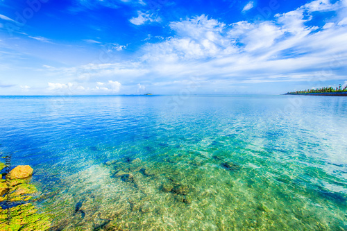 Fototapeta Naklejka Na Ścianę i Meble -  Blue ocean and sky in Okinawa