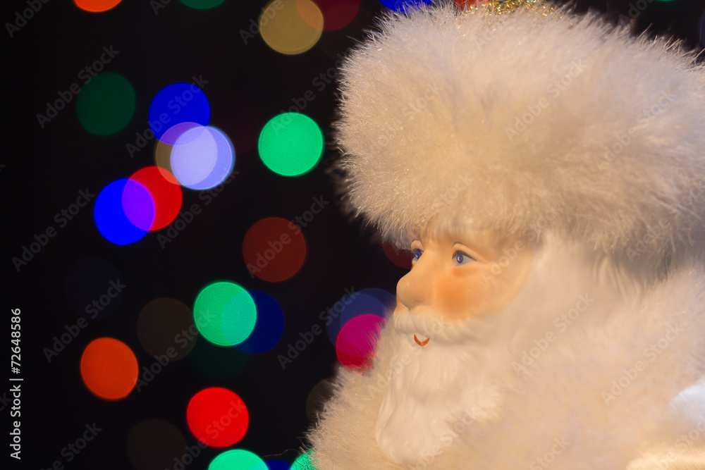 Santa Claus will bring many gifts to children Santa Claus will bring many gifts to children