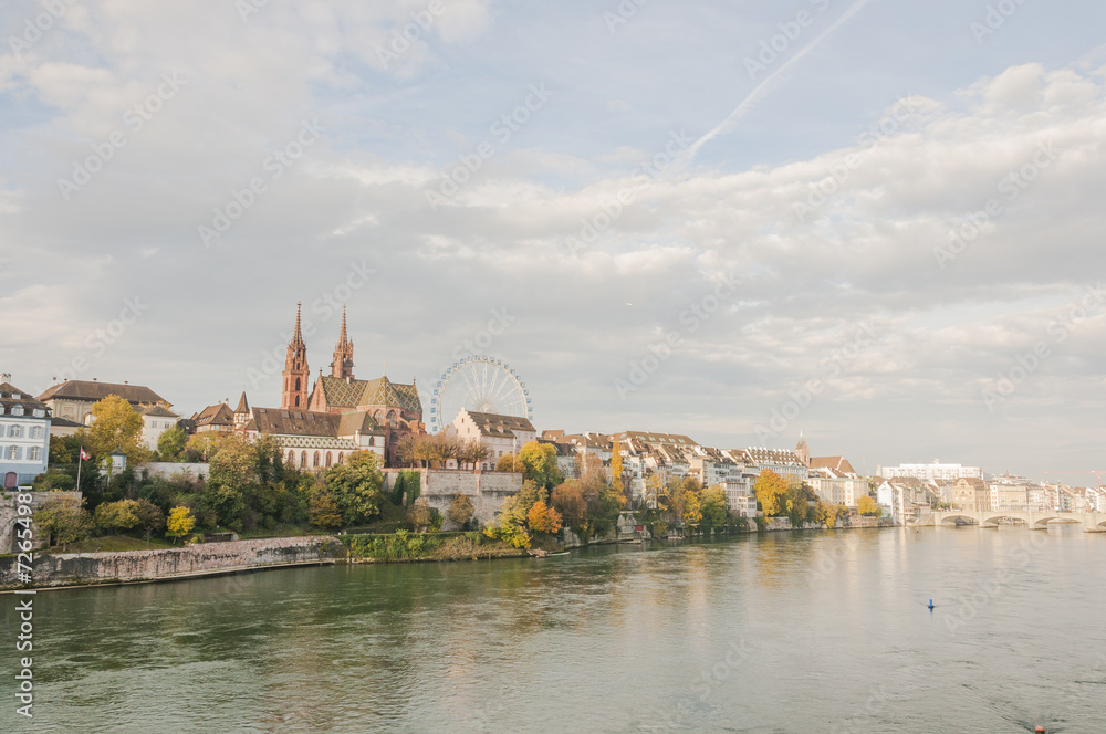 Basel, historische Altstadt, Rheinufer, Münster, Herbst, Schweiz