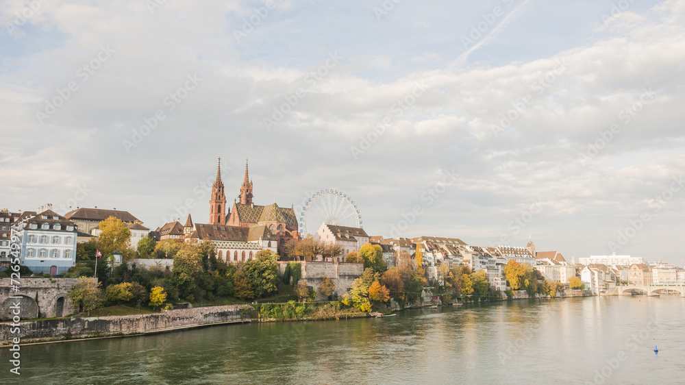 Basel, historische Altstadt, Rhein, Rheinufer, Münster, Schweiz