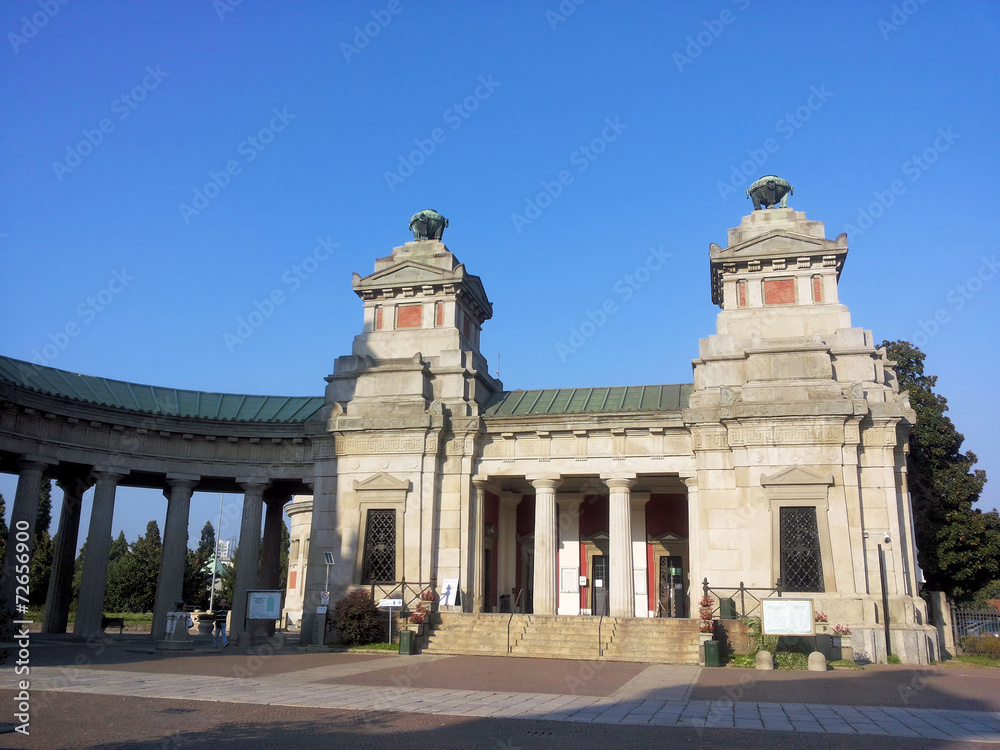 Fototapeta premium ingresso cimitero musocco