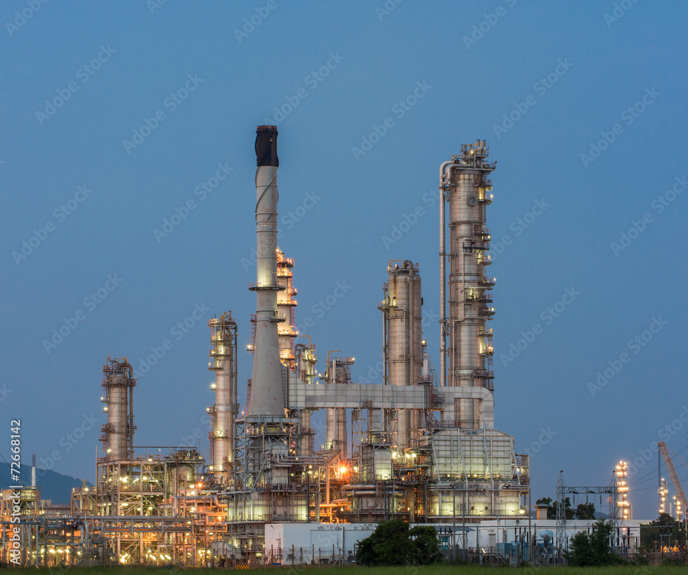 Fototapeta premium petrochemical industrial plant power station