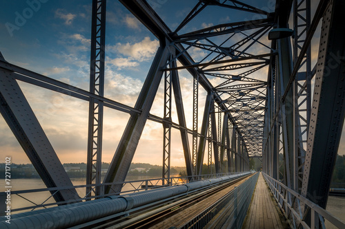 Railway bridge sunrise © AlexanderNikiforov