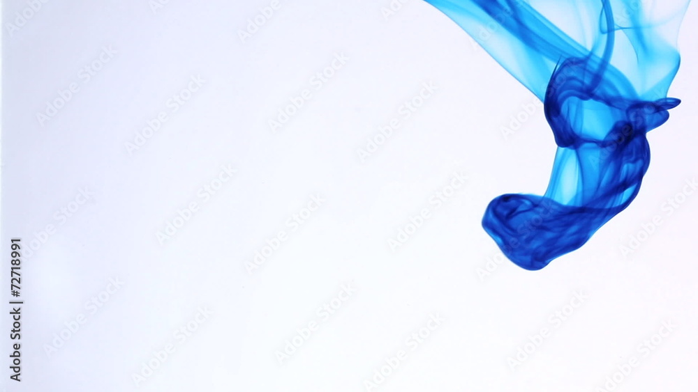 Colored ink cloud grows in water