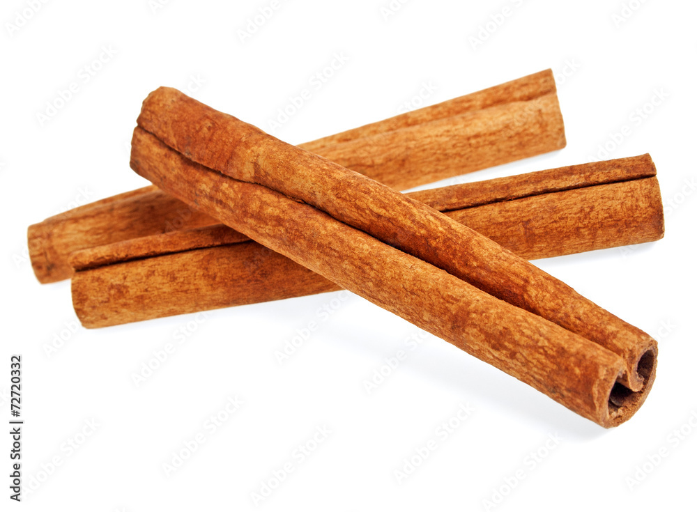Cinnamon sticks isolated on white background Cinnamon sticks isolated on white background