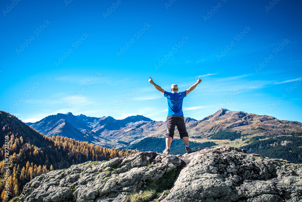 Gefühl von Freiheit in den Alpen Gefühl von Freiheit in den Alpen
