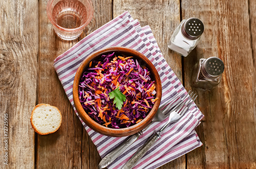 salad with carrots and red cabbage