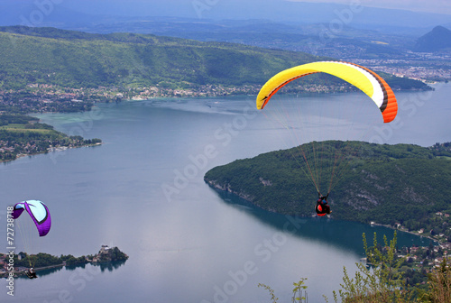 paraglider over Annecy lake