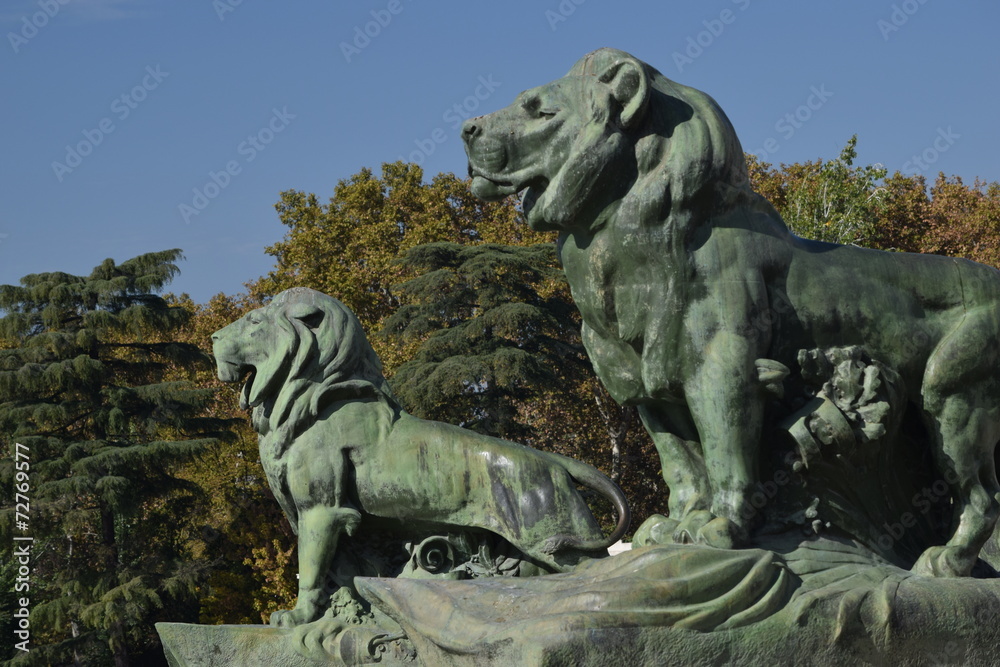 Leones de bronce (El Retiro, Madrid) Leones de bronce (El Retiro, Madrid)