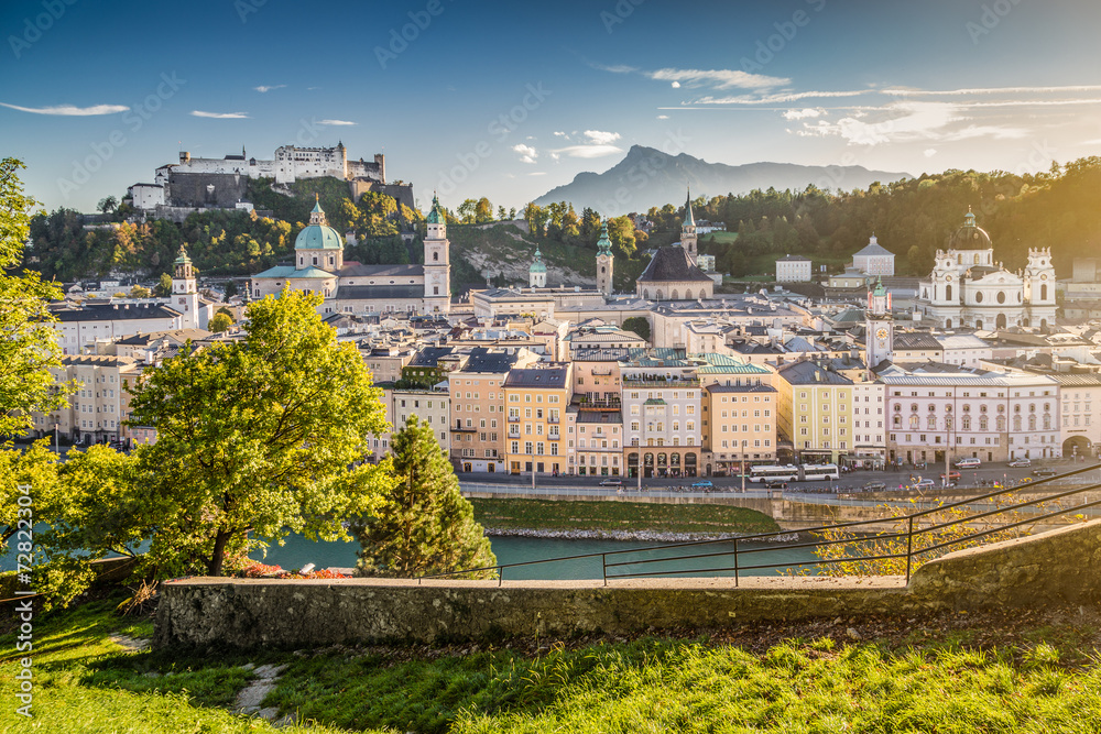 Naklejka premium Historic city of Salzburg at sunset, Salzburger Land, Austria