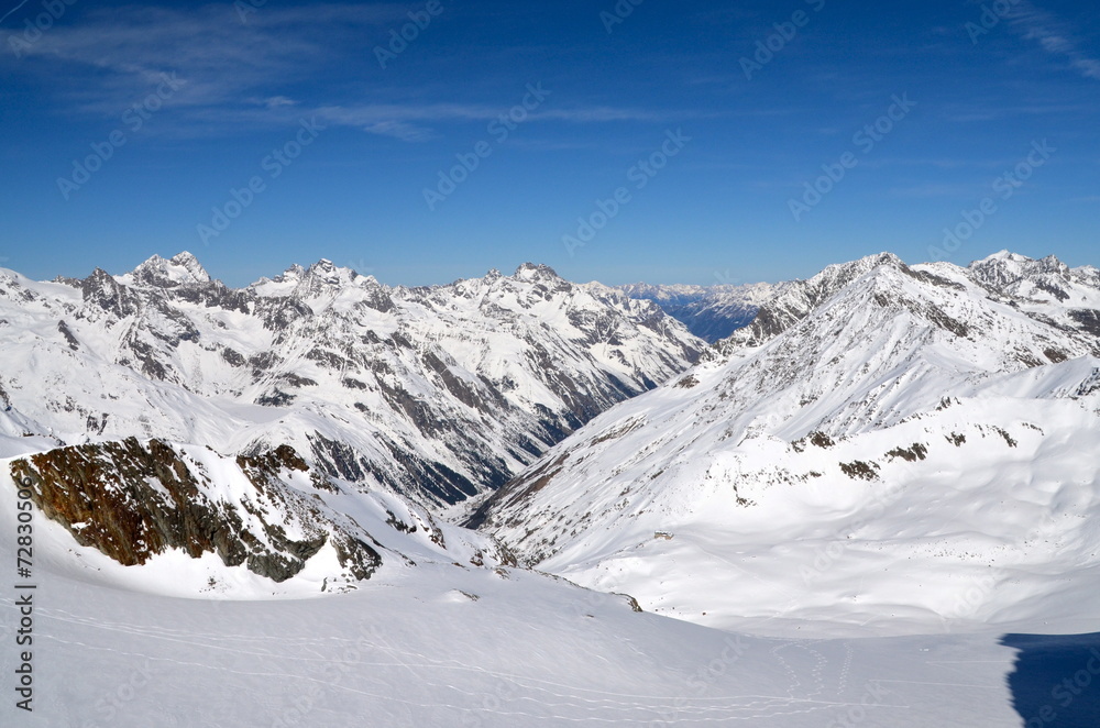 Alpine ski resort in Sölden in Otztal Alps, Tirol, Austria Alpine ski resort in Sölden in Otztal Alps, Tirol, Austria
