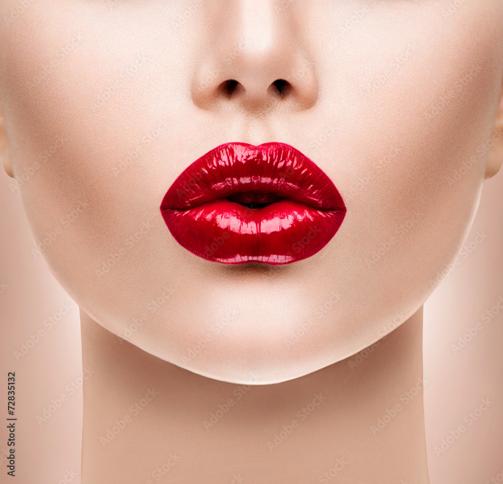 Fototapeta premium Sexy Red Lips. Beauty Model Woman's Face closeup