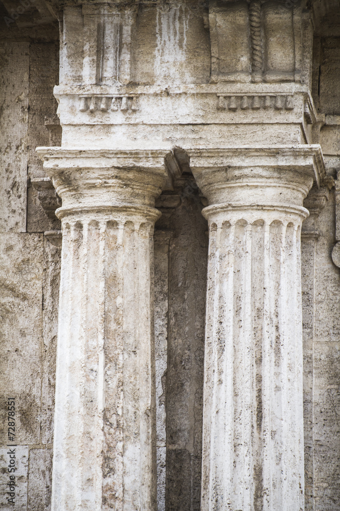 columns, Spanish city of Valencia, Mediterranean architecture