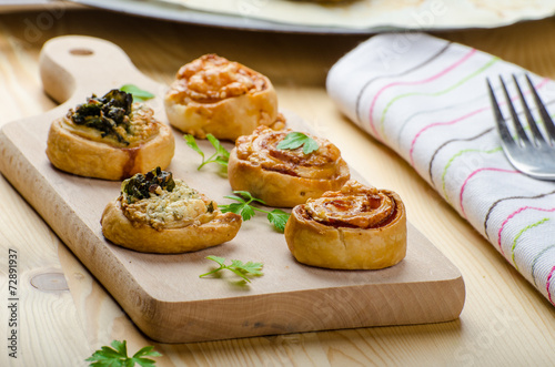 Canapés puff pastry