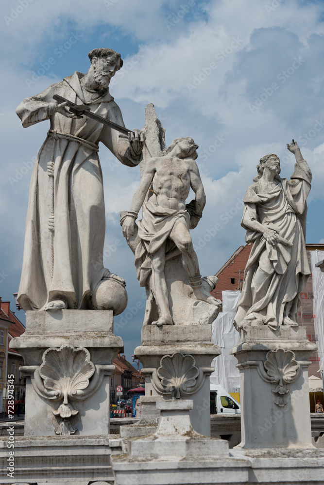 Obraz premium Statue of the Holy Column in Maribor