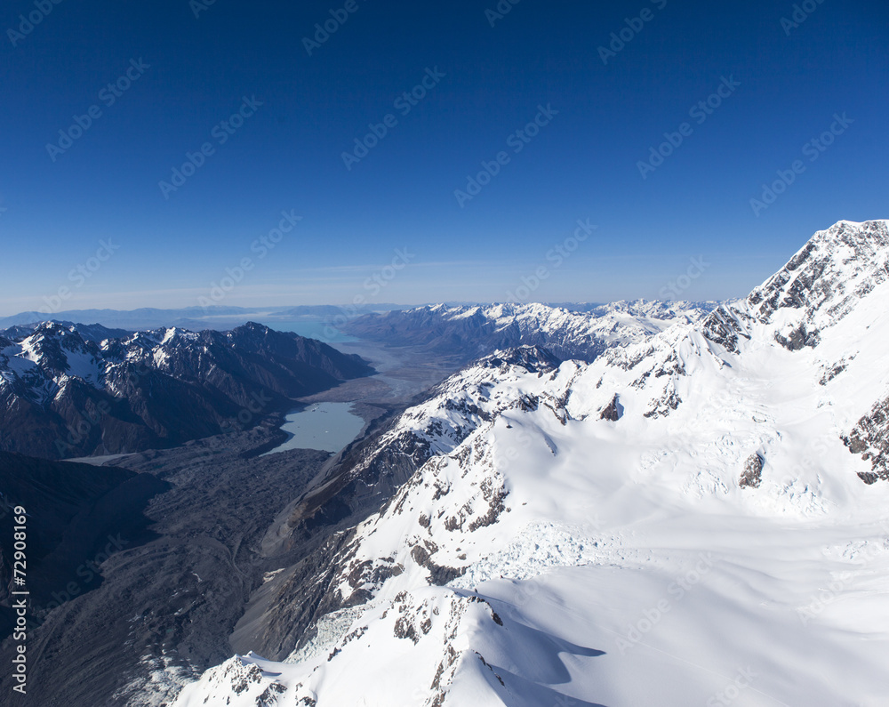 New Zealand snow mountains
