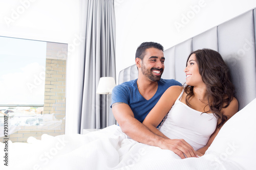 Couple in bed © Trendsetter Images