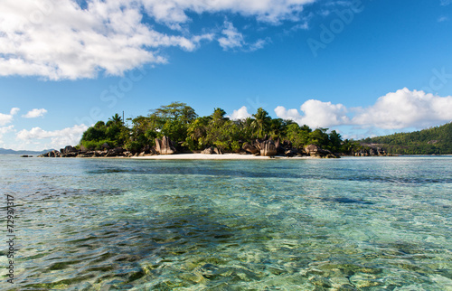 Isolated Beach Island Paradise in Seychelles © XtravaganT