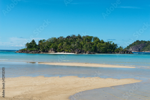 Anse Islet Beach at Port Launay, Seychelles © XtravaganT