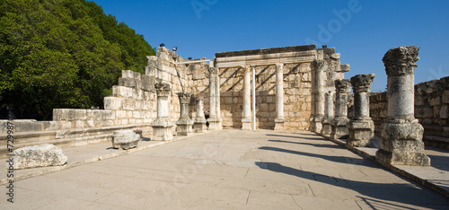 Obraz na płótnie The synagogue of Capernaum