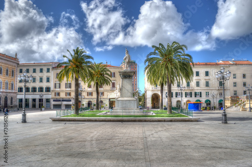 Piazza d'Italia in hdr tone