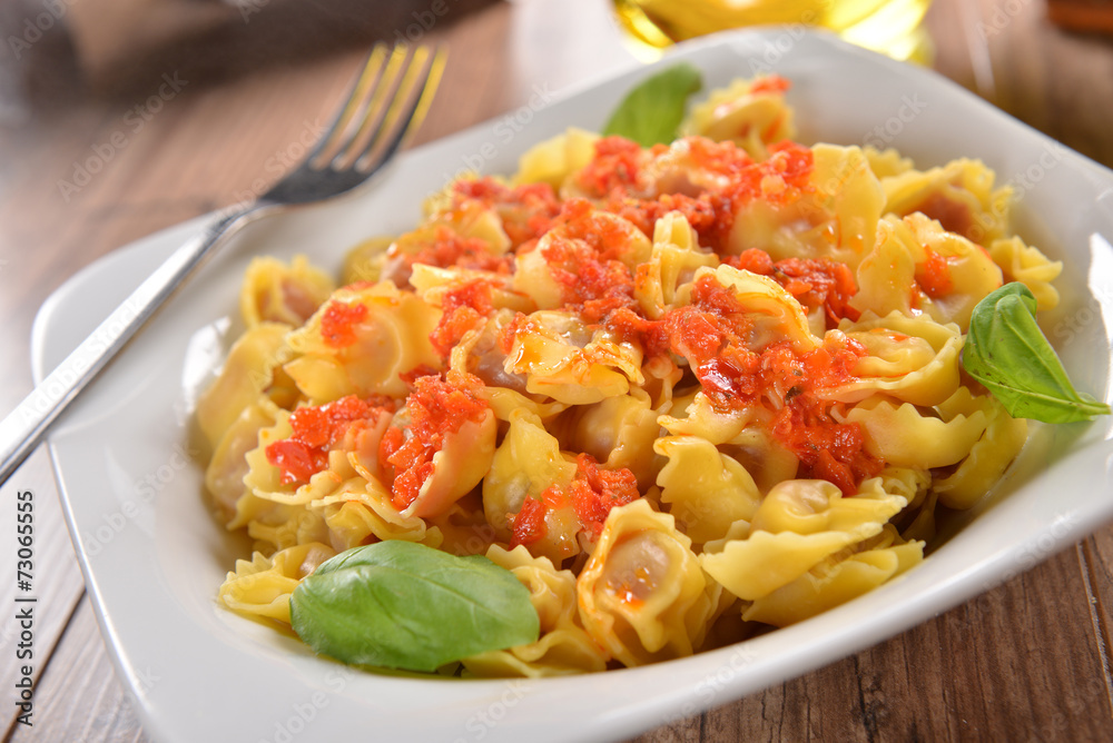 tortellini tortellini