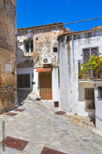 Fototapeta Naklejka Na Ścianę i Meble -  Alleyway. Rocca Imperiale. Calabria. Italy.