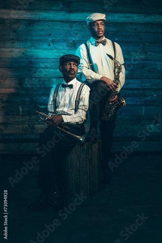 Canvas Print Two african american jazz musicians with trumpet and saxophone s