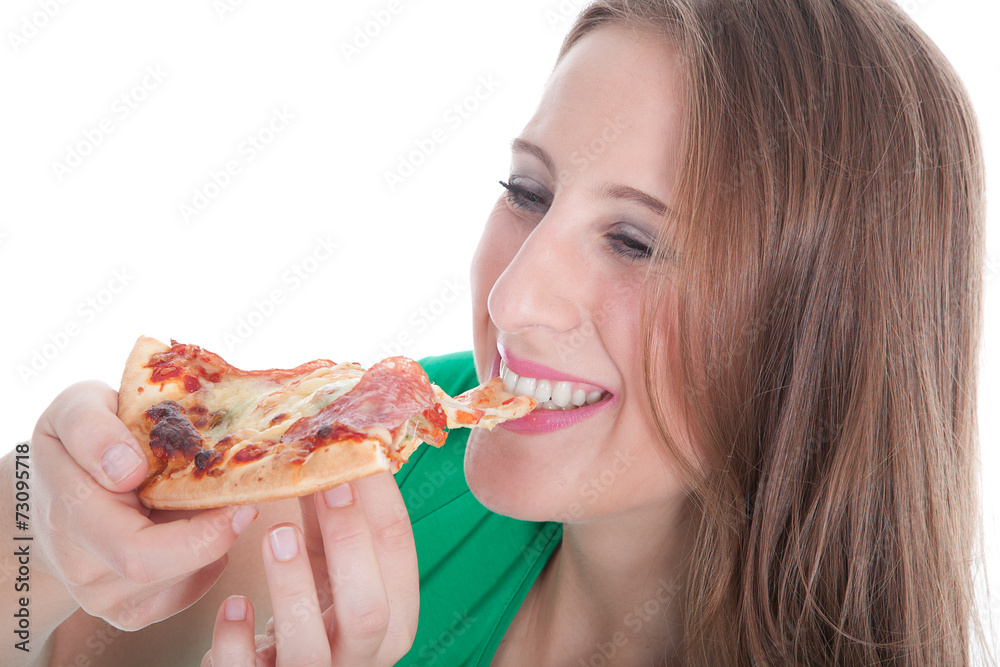 Frau isst ein Stück Pizza und glücklich Nahaufnahme