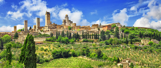 Acrylglasbilder Toskana Mittelalterliche Türme von San Gimignano  © Freesurf