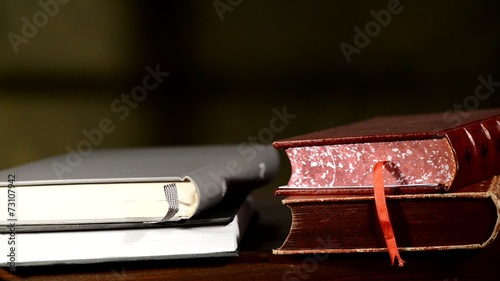 pating of books on the table,locked down,time lapse photo