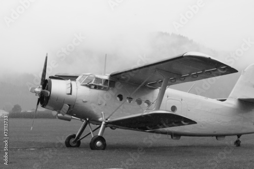 Doppeldecker - Modelldoppeldecker - Flugzeug