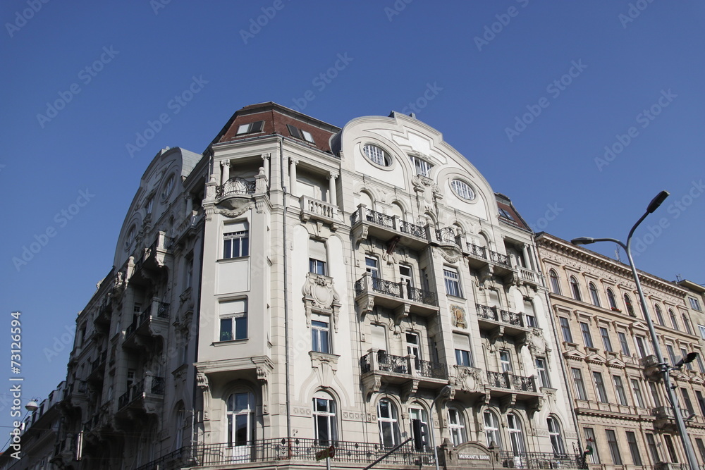 Fototapeta premium Immeuble ancien à Budapest, Hongrie 