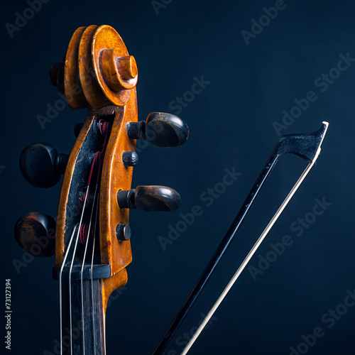 Canvas Print Scroll cello and fiddlestick